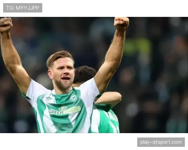 即时战报：沙尔克04 1-2 云达不莱梅，菲尔克鲁格点射反超